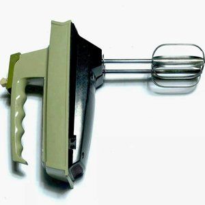 Vintage Sunbeam 5-Speed Hand Held Mixmaster Avocad